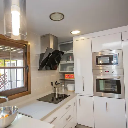 Cubo's Apartamento Lew Hoad Tennis Apartment MIJAS COSTA