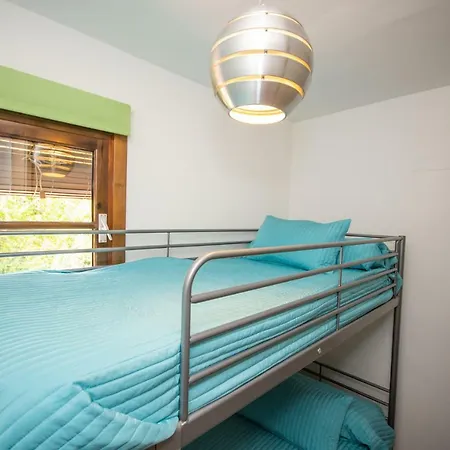 Cubo's Apartamento Lew Hoad Tennis *
